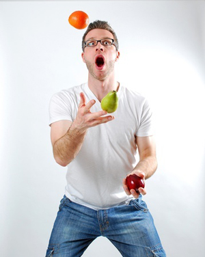 juggling-nutritious-foods